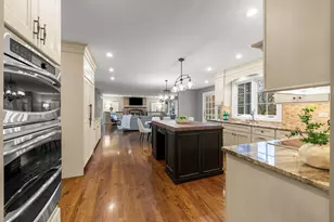 6441 Bobby Jones Ln, Woodridge, IL 60517 - Photo 13