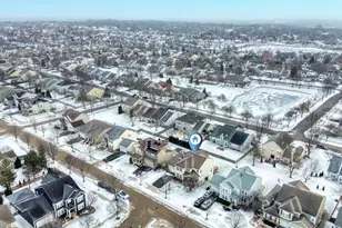 233 Pawtucket Ave, Elgin, IL 60124 - Photo 49