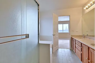 233 Pawtucket Avenue, Elgin, IL 60124 - Photo 29