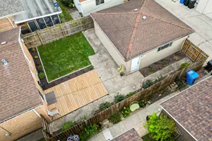 10023 S Fairfield Ave, Chicago, IL 60655 - Photo 21