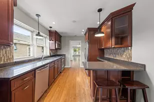 10023 S Fairfield Ave, Chicago, IL 60655 - Photo 7