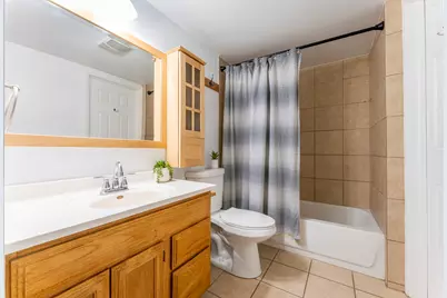 802 E Old Willow Road #114, Prospect Heights, IL 60070 - Photo 13