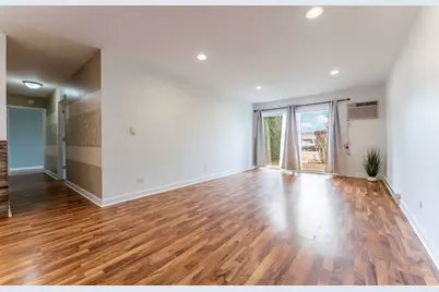 802 E Old Willow Road #114, Prospect Heights, IL 60070 - Photo 5