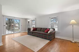 2536 Old Glenview Rd, Wilmette, IL 60091 - Photo 9