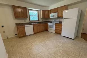 1003 E McHenry St, Urbana, IL 61801 - Photo 7