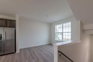 605 Brook Ct, Oswego, IL 60543 - Photo 15