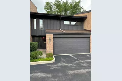 1720 Wildberry Drive #B, Glenview, IL 60025 - Photo 1