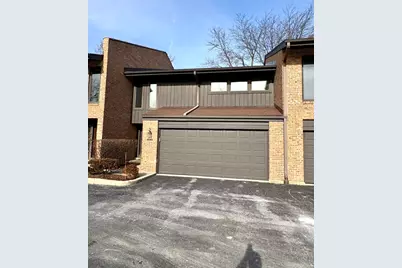1720 Wildberry Drive #B, Glenview, IL 60025 - Photo 1