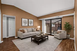 8426 W Catalpa Ave, Chicago, IL 60656 - Photo 3