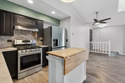 2713 Northcreek Drive #5, Woodridge, IL 60517 - Photo 5