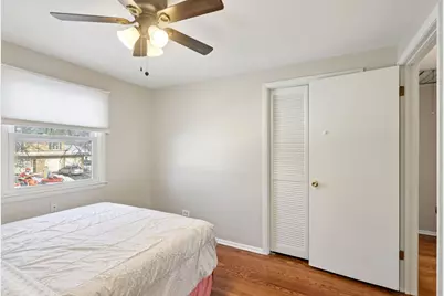 2311 Carriage Lane, Lindenhurst, IL 60046 - Photo 13