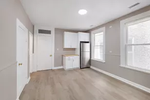 1430 W Superior St, Chicago, IL 60642 - Photo 23