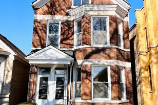 1906 W 34th Pl, Chicago, IL 60608 - Photo 1