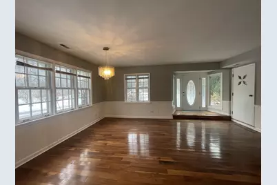 1009 61st Street, La Grange Highlands, IL 60525 - Photo 7