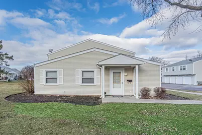 194 Robert Court #A, Bartlett, IL 60103 - Photo 1