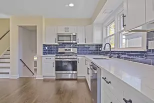 5748 W 89th Pl, Oak Lawn, IL 60453 - Photo 9