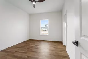 702 N Beacon Hill Cir, Urbana, IL 61802 - Photo 19