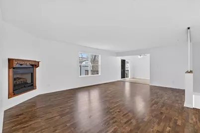 615 Winfield Drive, South Beloit, IL 61080 - Photo 5