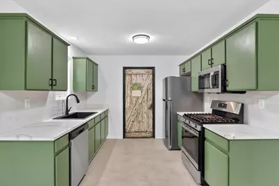 615 Winfield Drive, South Beloit, IL 61080 - Photo 11