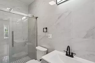 432 N Lawndale Ave, Chicago, IL 60624 - Photo 9