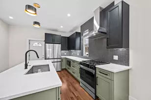 7827 S Merrill Ave, Chicago, IL 60649 - Photo 13