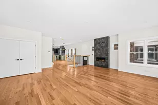 7827 S Merrill Ave, Chicago, IL 60649 - Photo 5