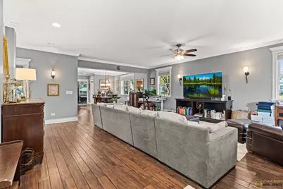 123 N Jefferson Street, Batavia, IL 60510 - Photo 5