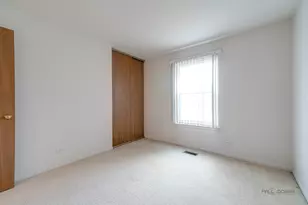 1228 Bradwell Ln, Mundelein, IL 60060 - Photo 27