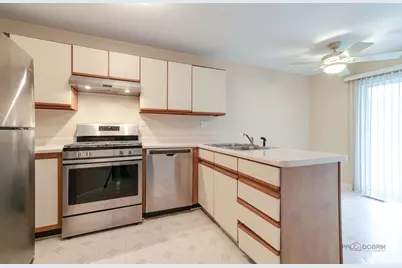 1228 Bradwell Lane #A, Mundelein, IL 60060 - Photo 15