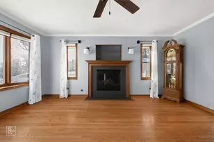 138 N Elmwood Ave, Wood Dale, IL 60191 - Photo 5