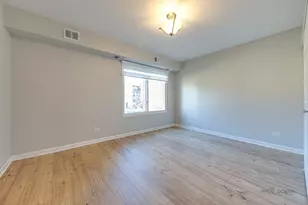 1103 S Hunt Club Dr, Mount Prospect, IL 60056 - Photo 21