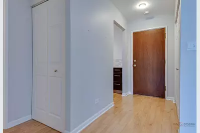 1103 S Hunt Club Drive #223, Mount Prospect, IL 60056 - Photo 7