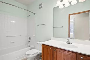 2568 Golf Ridge Cir, Naperville, IL 60563 - Photo 15