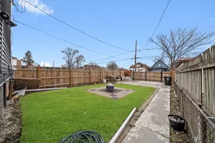 1274 W 73rd Pl, Chicago, IL 60636 - Photo 35