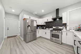 1274 W 73rd Pl, Chicago, IL 60636 - Photo 13