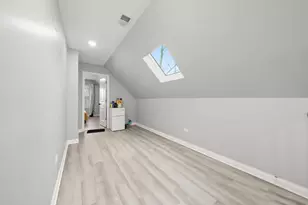 1274 W 73rd Pl, Chicago, IL 60636 - Photo 21