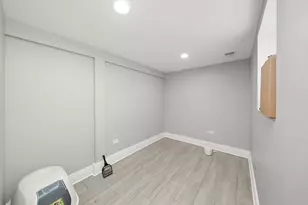 1274 W 73rd Pl, Chicago, IL 60636 - Photo 31