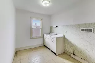 4913 S Rockwell St, Chicago, IL 60632 - Photo 11