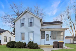 827 E Garden St, Freeport, IL 61032 - Photo 23