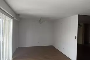 18400 Cherry Creek Dr, Homewood, IL 60430 - Photo 9