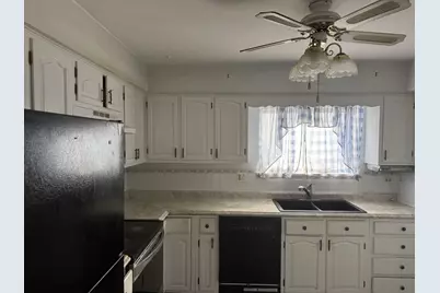 18400 Cherry Creek Drive #105, Homewood, IL 60430 - Photo 11