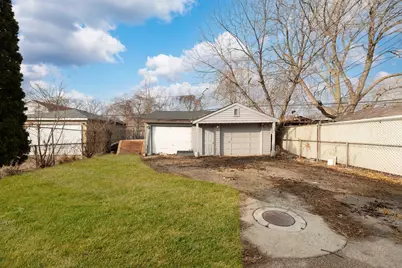 1908 S 23rd Avenue, Maywood, IL 60153 - Photo 29