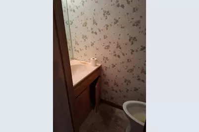 114 W 67th Street, Westmont, IL 60559 - Photo 9