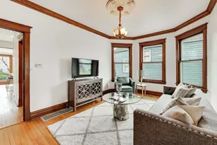 256 Blackhawk Rd, Riverside, IL 60546 - Photo 9