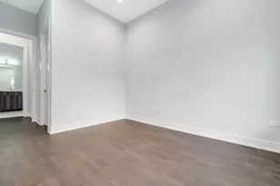 2139 W Madison St, Chicago, IL 60612 - Photo 9