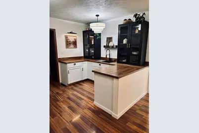 112 Donoho Drive, Salem, IL 62881 - Photo 9