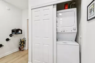 1655 N Artesian Ave, Chicago, IL 60647 - Photo 19