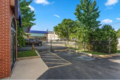 [Address not provided], Chicago, IL 60629 - Photo 7
