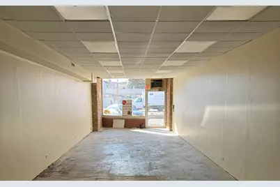 8137 N Milwaukee Avenue, Niles, IL 60714 - Photo 7