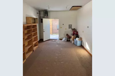 8137 N Milwaukee Avenue, Niles, IL 60714 - Photo 11